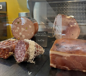 charcuterie-fine-epicerie-montaigu